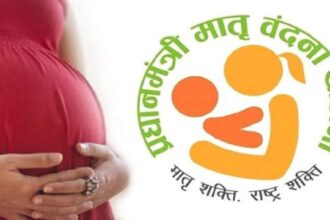 गर्भवती महिलाओं को प्रधानमंत्री मातृ वंदना योजना के तहत ₹11,000 की आर्थिक सहायता मिलती है
