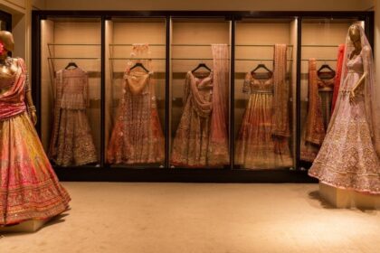 भारत की टॉप 5 ब्राइडल लहंगा मार्केट – चांदनी चौक, भुलेश्वर, सूरत, लुधियाना और मेरठ के खूबसूरत ब्राइडल लहंगे