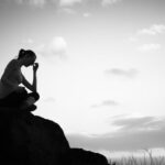 ओवरथिंकिंग : अपने मन को शांत कैसे करें