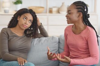 सुनना या जवाब