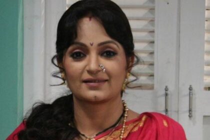 Indian actress Upasana Singh, known for Comedy Nights with Kapil and regional cinema.