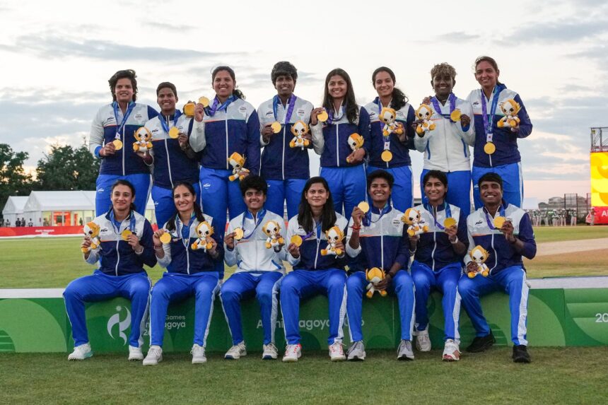Indian women’s cricket team posing with gold medals after winning the Asian Games 2026 final